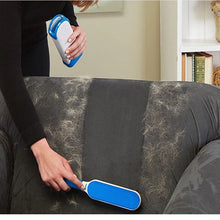 Load image into Gallery viewer, Ultimate Pet Hair & Fur Remover Brush
