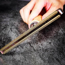 Load image into Gallery viewer, Portable Lint Remover Clothes Fuzz